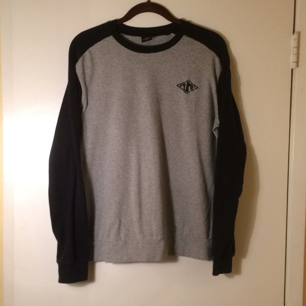 Pump Chasers Long Sleeve Crew Size L Unisex